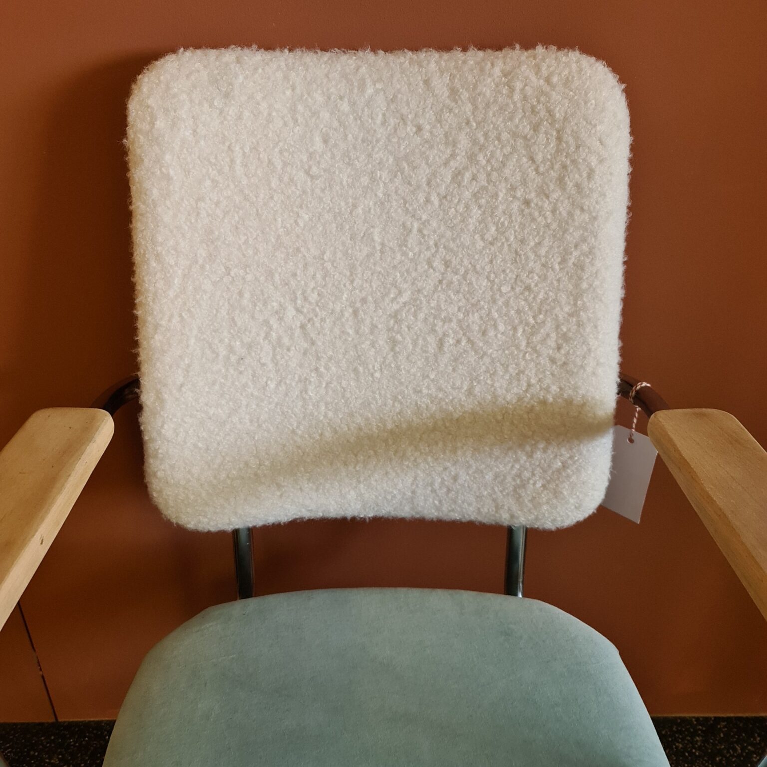 Velvet/teddy chair