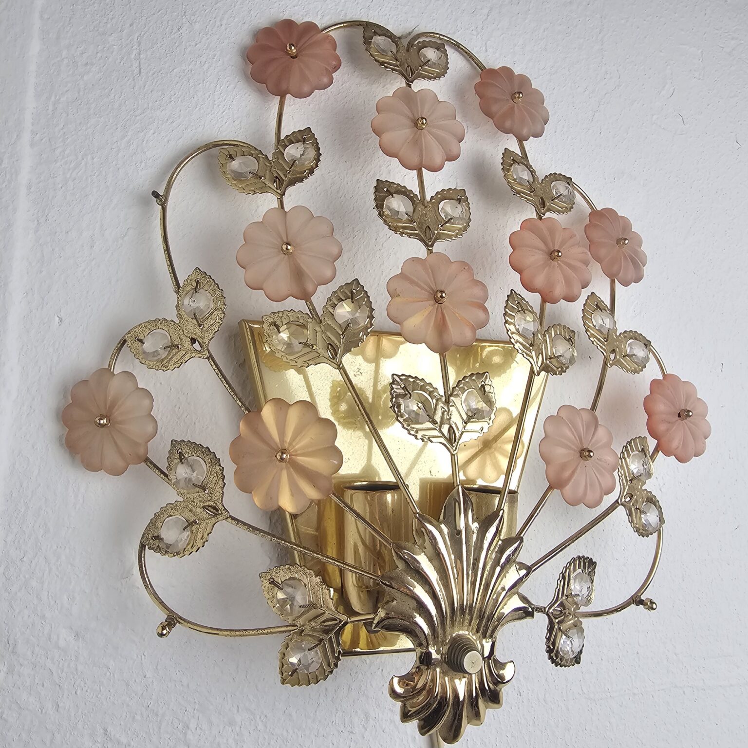 Golden flower lamp
