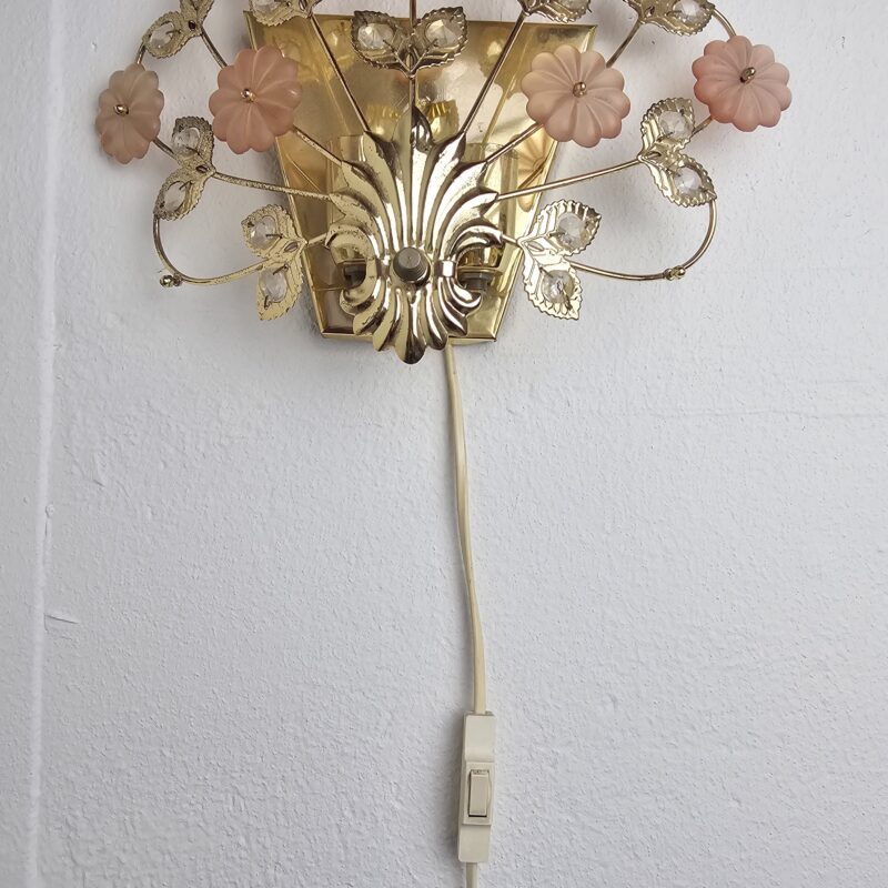 Golden flower lamp